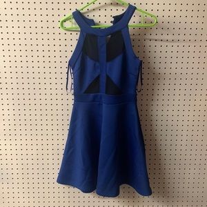 Lashes dress size small